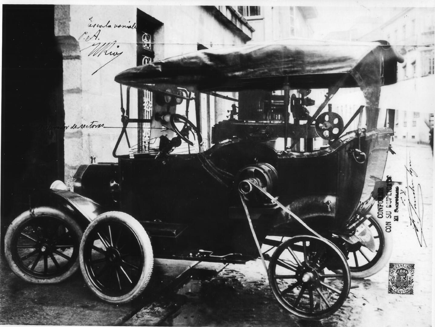 Fotografía do automotor cine patentado, 1915
